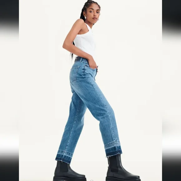 DKNY Straight High-Rise Jeans Model ‘Kent’ - Picture 6 of 15